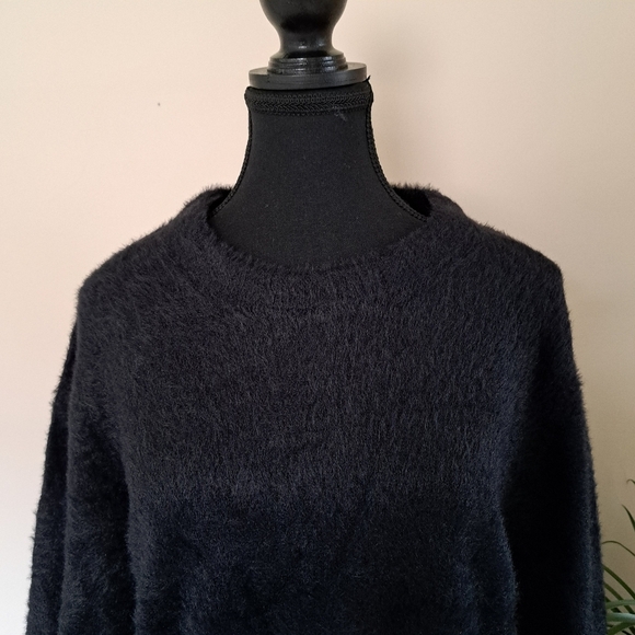 Bleu Gray Eyelash Sweater Women's Small Black Cozy Crewneck Top - Picture 7 of 13